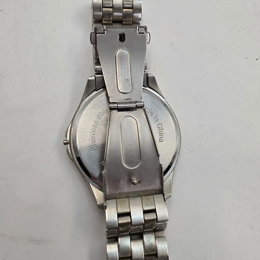 Beverly Hills Polo Club Mens Silver Tone Quartz Watch 53496 101 SR626SW‎